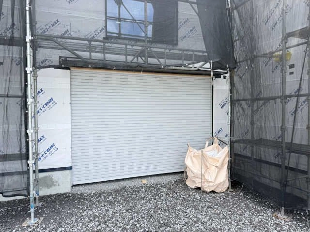 駐車場　ガレージ