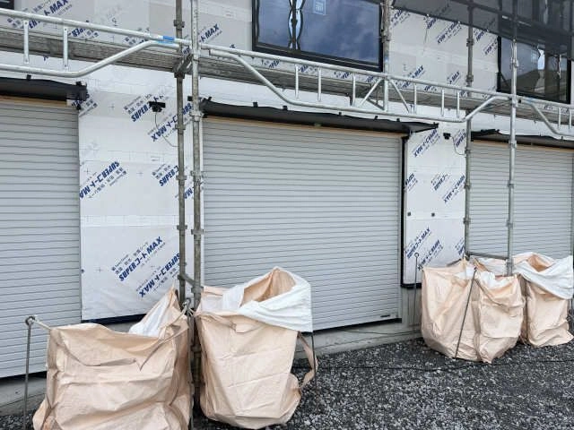 駐車場　ガレージ