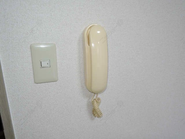 インターホン