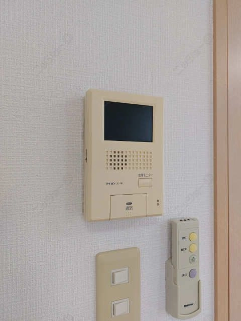 モニター付きインターホン