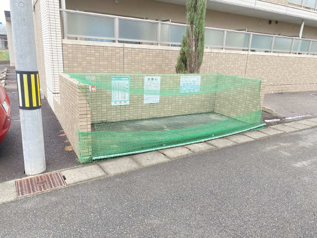 ゴミ捨て場