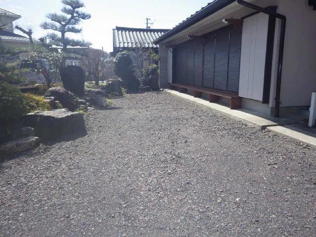 駐車場（車種注意）