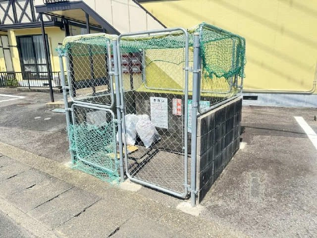 ゴミステーション