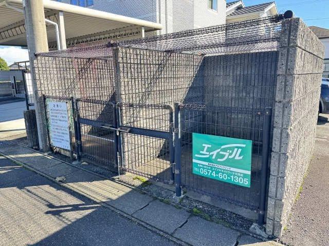 ゴミステーション