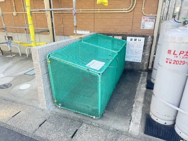 ゴミステーション