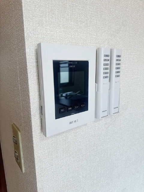 モニター付きインターホン