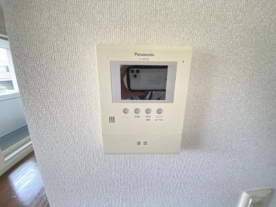 セキュ  リティ