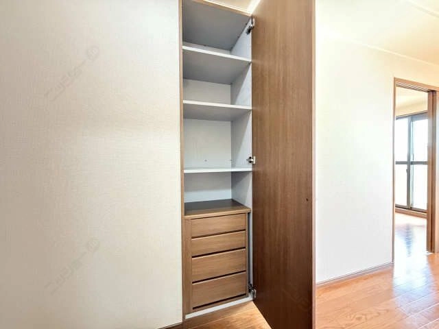 収納（リビング）