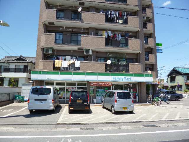 ファミリーマート