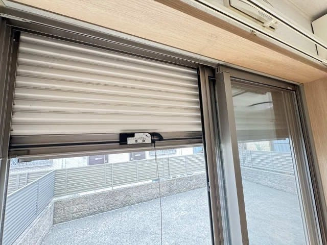 シャッター雨戸