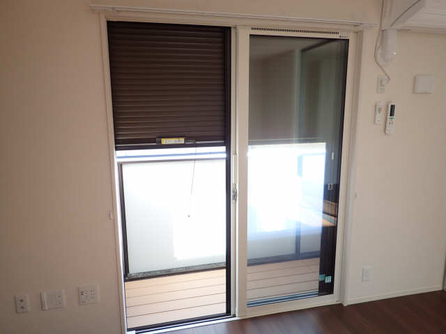 シャッター雨戸