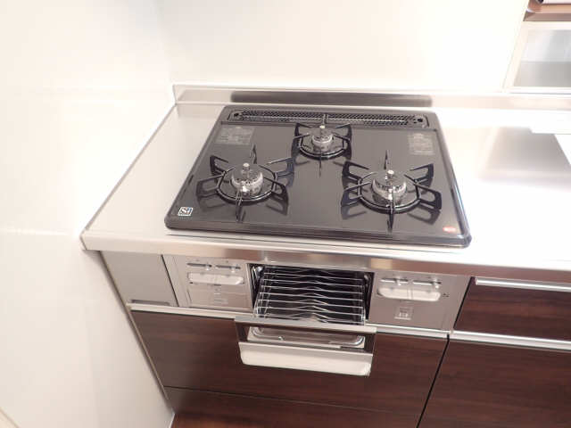 ３口ガスコンロ（グリル付）
