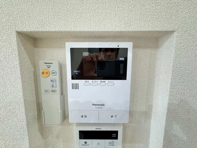 モニター付きインターホン