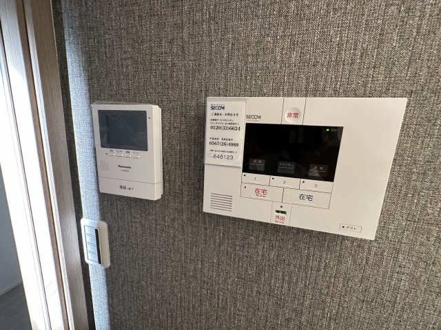 モニター付きインターホン