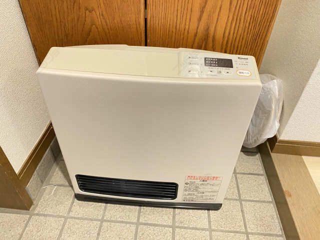 ガスファンヒーター