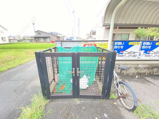 ゴミステーション