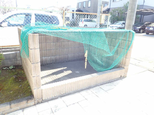 ゴミステーション