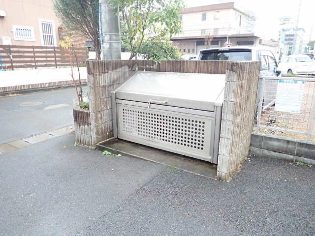 ゴミ捨て置き場