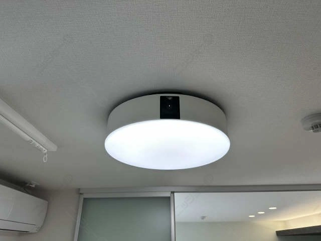 プロジェクター付き照明