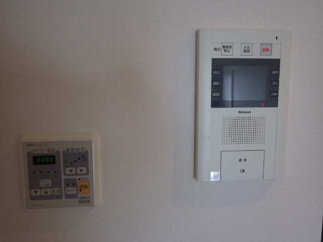 モニター付きインターホン