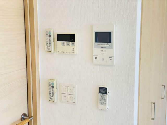 モニター付きインターホン