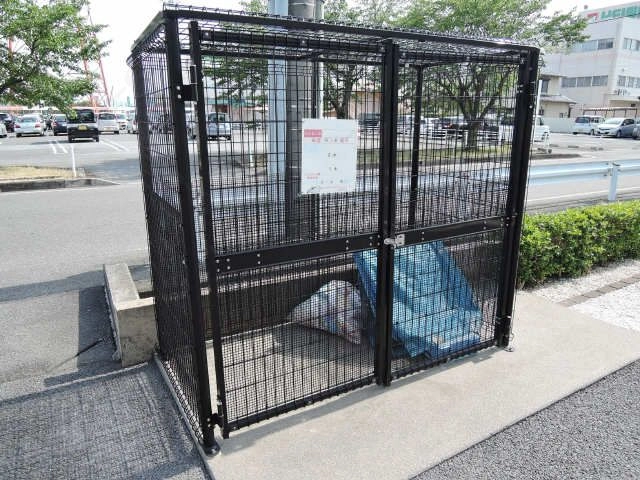 ゴミステーション