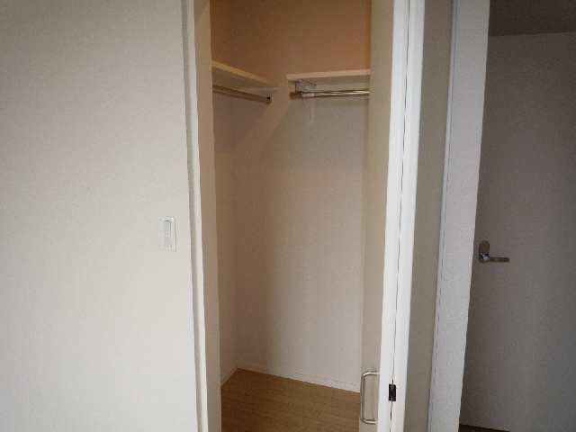 南洋室ｳｫｰｸｲﾝｸﾛｰｾﾞｯﾄ