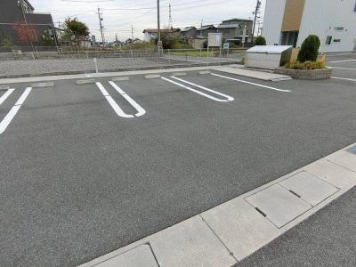  駐車場