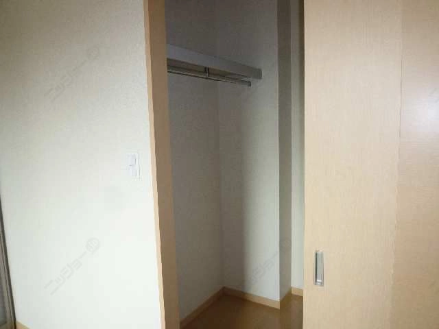 洋室・収納