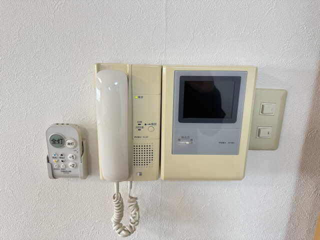 モニター付きインターホン