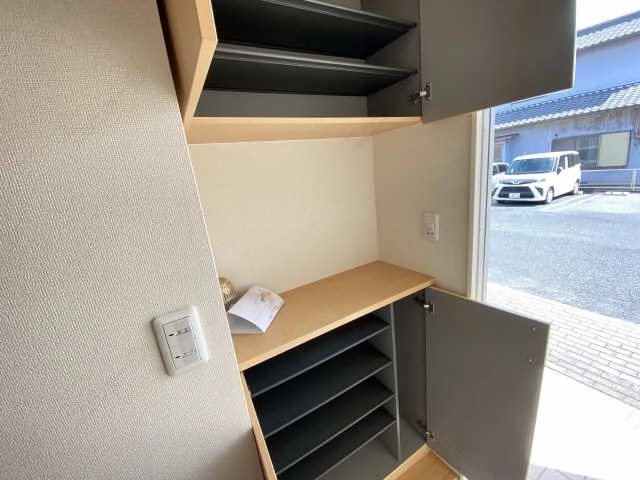 シューズBOX
