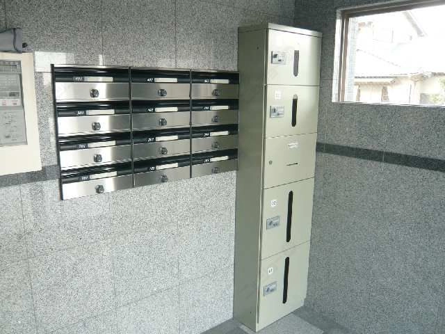 自動宅配預り機