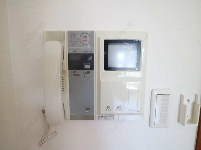 モニター付インターホン