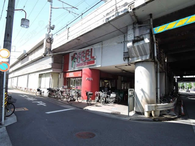 FEEL栄生店