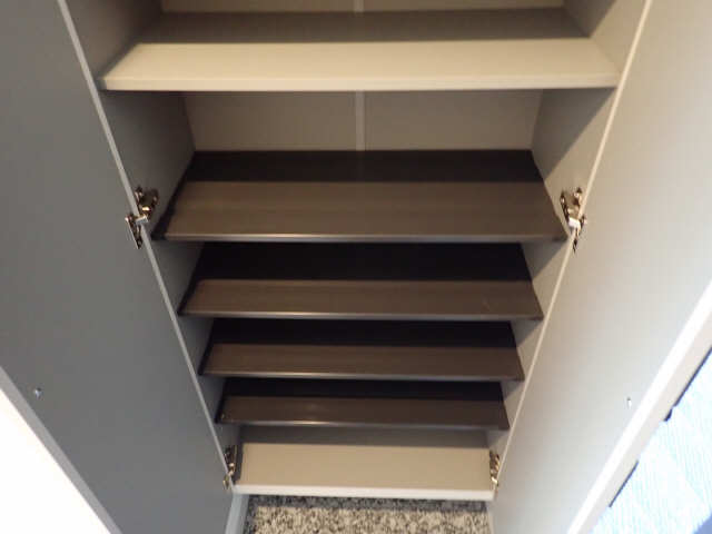 シューズボックス2