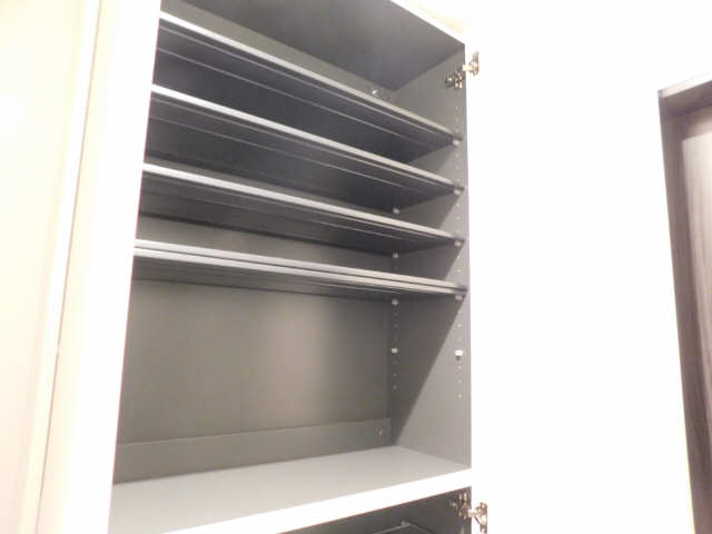 シューズBOX上部