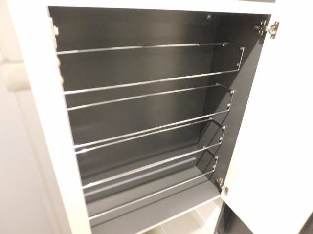 シューズBOX下部