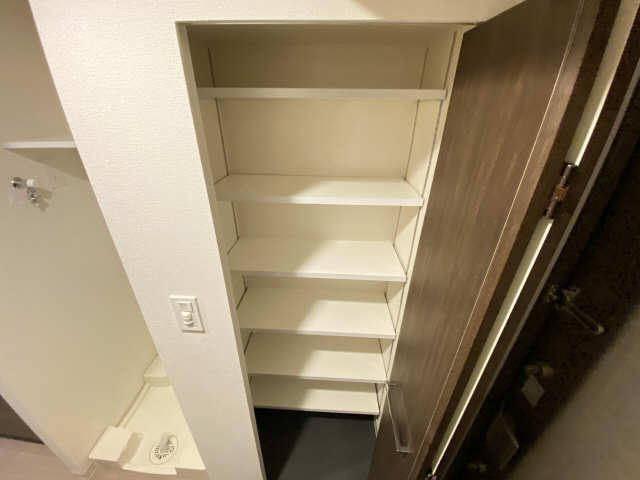 シューズボックス