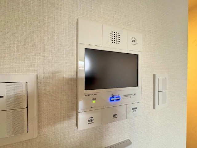 モニター付きインターホン