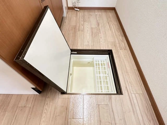 キッチン床下収納