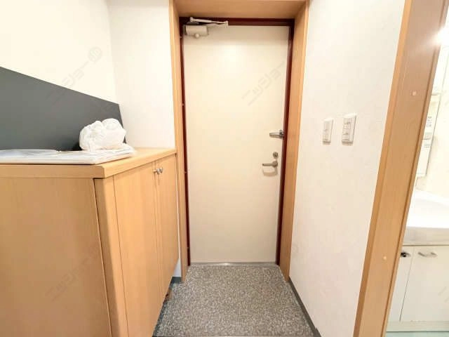 玄関内
