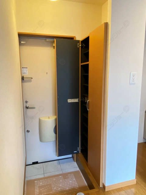 シューズボックス