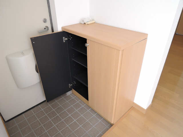 シューズボックス