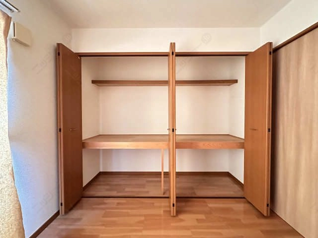 収納（2階南洋室）