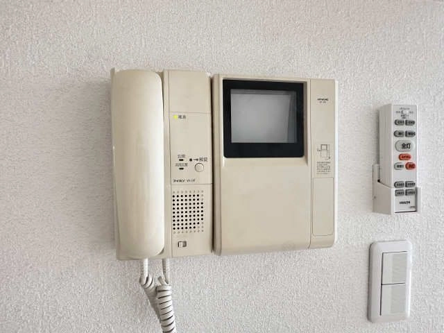 モニター付きインターホン