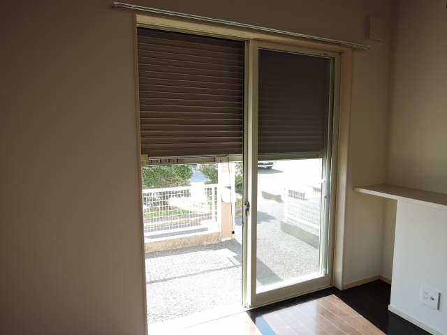 シャッター雨戸