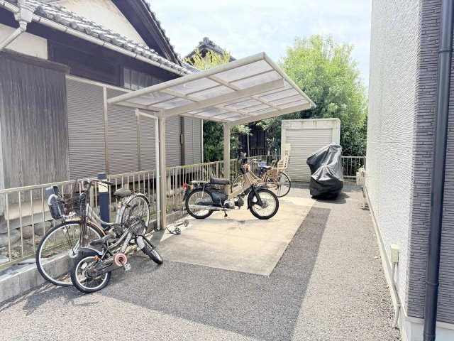 駐輪場