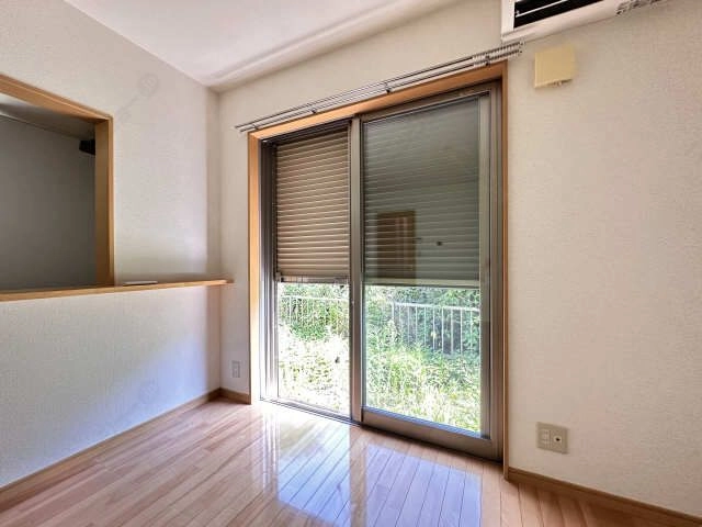 シャッター雨戸（リビング）