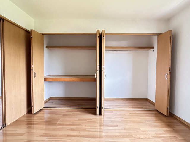 収納（2階南洋室）