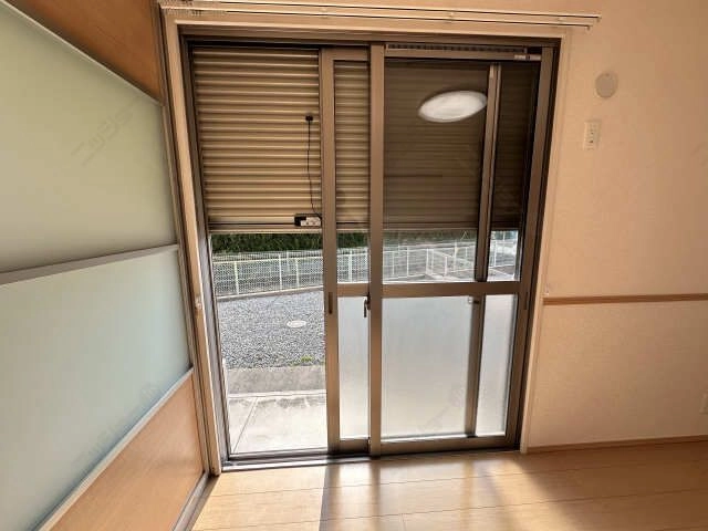 シャッター雨戸（南洋室）